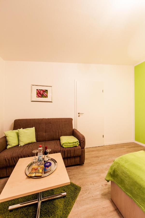 Cafe & Wein Gaestehaus Kurz Heilbronn Luaran gambar