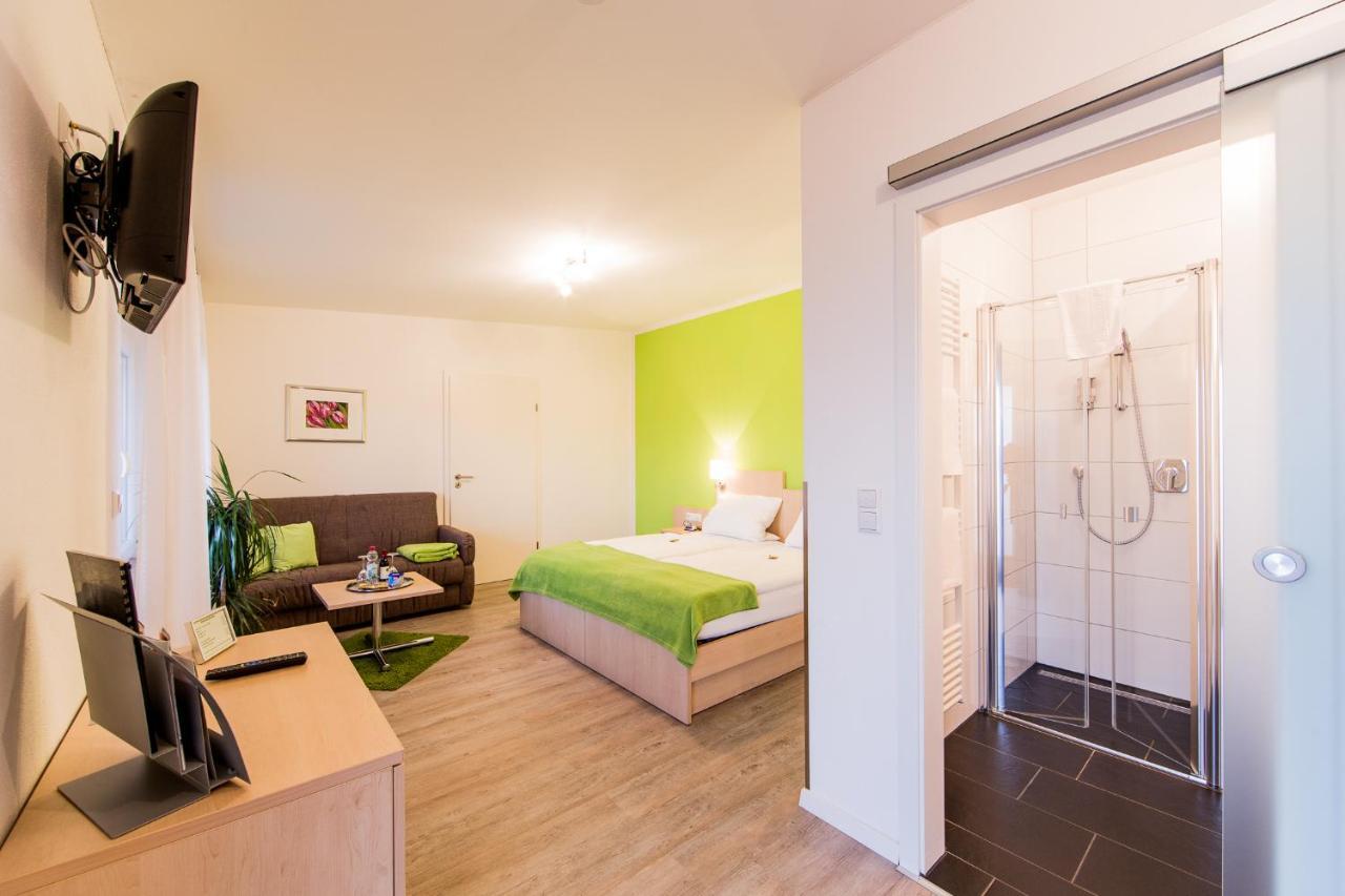 Cafe & Wein Gaestehaus Kurz Heilbronn Luaran gambar