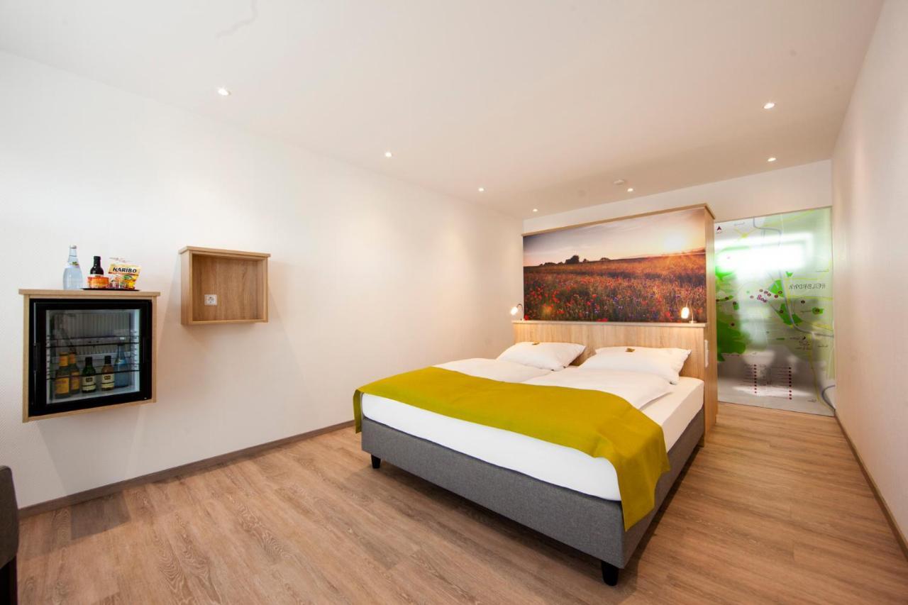 Cafe & Wein Gaestehaus Kurz Heilbronn Luaran gambar